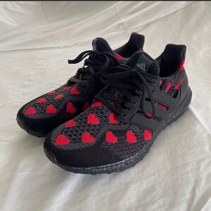 adidas UltraBoost 5.0 DNA Valentine's Day Size 9.5